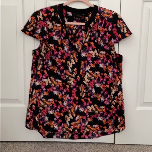 attention Tops - Floral Blouse
